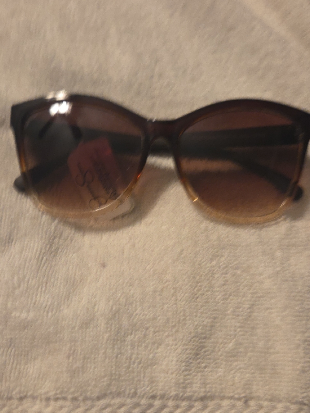 Jessica Simpson Brown Gradient Women's Sunglasses(32)